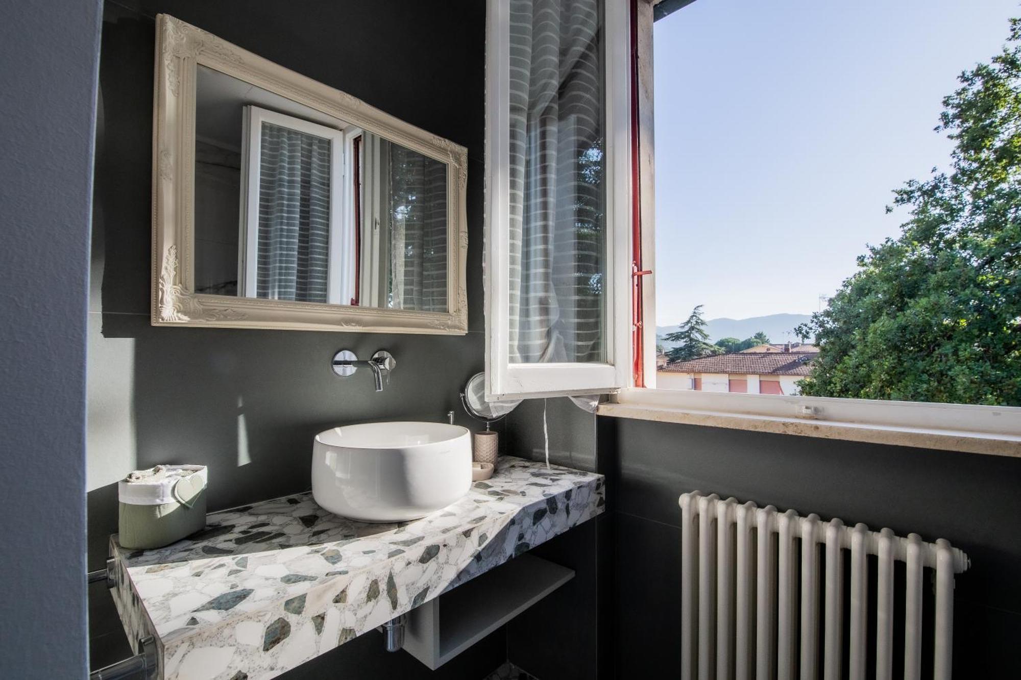 Domus Umberto - Guest House Arezzo Dış mekan fotoğraf
